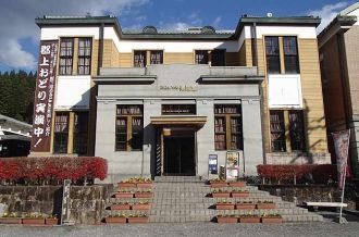 郡上八幡博覧馆