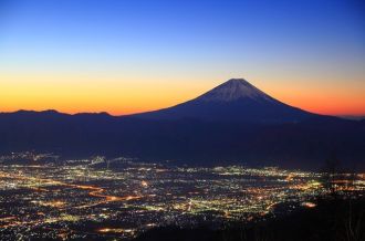 山梨县