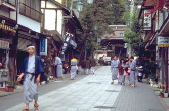 汤田中温泉
