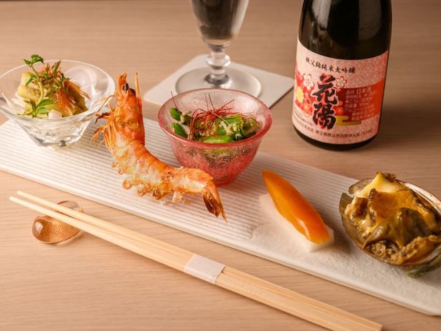 小料理 花阳