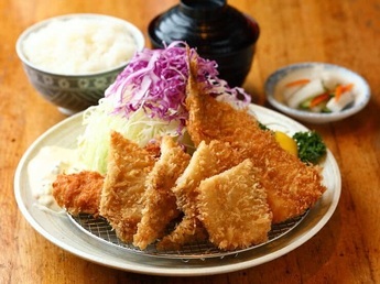 新宿站西出口附近推荐的十大午餐地点