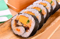 SUSHI善 总店_让【寿司善　总店】的味道走进家庭，可作外出游玩之膳食。