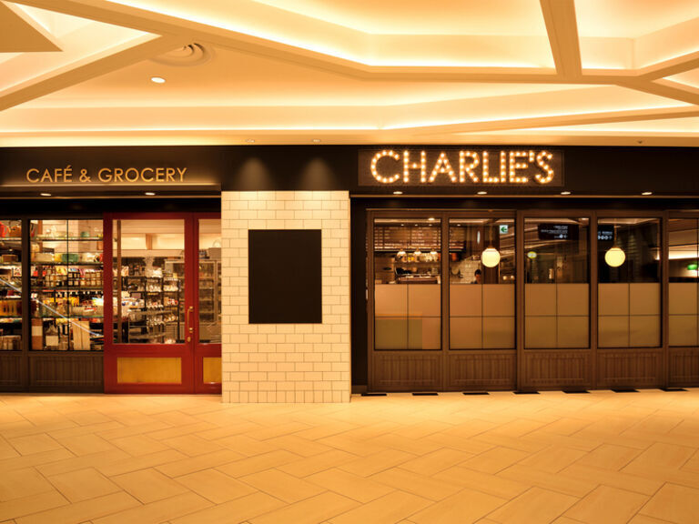 CHARLIE’S_店外景观