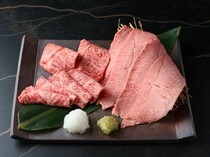 完全个室烧肉 牛MASA_严选最高品质的宫崎牛“今日的宫崎牛三种拼盘”