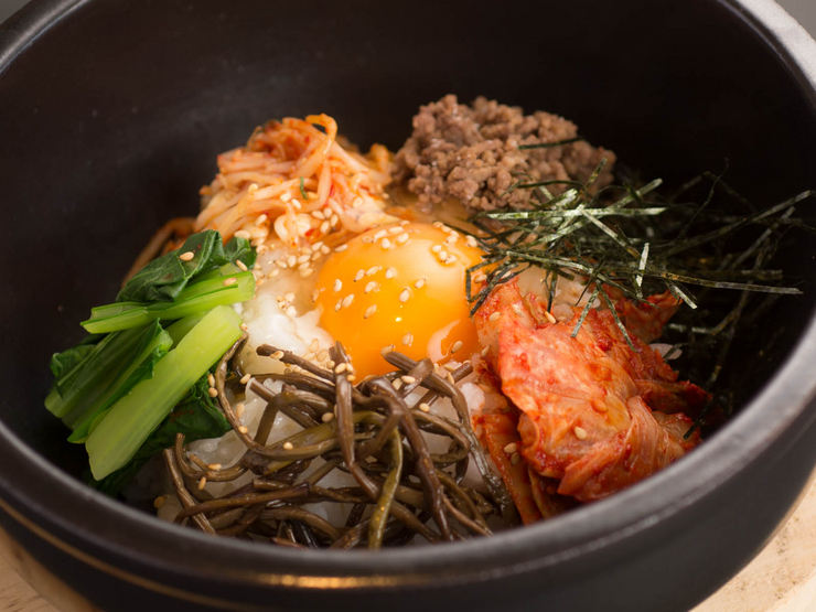 玉家烧肉·韩国料理 鸟飞里_正宗“石锅拌饭”