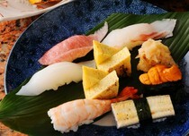 ORANKU家   本店_应季推荐寿司八个拼盘