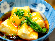 豆鱼菜　万SAKU_芡汁浓郁香滑的“炸豆腐”