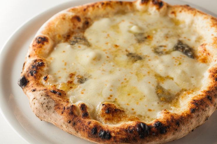 Sisiliya_以奶酪之浓郁一决胜负的“Quattro Formaggi 披萨”