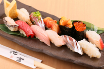 寿司　花吉_满载着北海道海之幸之风味的『主厨精选寿司』