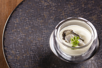 hiroto_可生食大崎上岛产的条纹牡蛎的『牡蛎佐花椰菜』