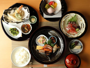 日本料理 都万麻_菜肴