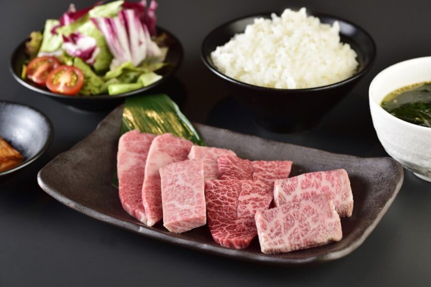 烧肉YAMATO    COREDO日本桥店_菜肴