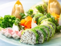 餐厅 SUNPEER_让您可以体验当季美味的“白菜包竹笋海蕴蛋白糕 附时令蔬菜”