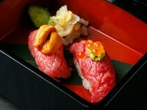 神户牛DAIA 浅草乐天地店_使用新鲜无比的食材製作“各种牛排寿司”