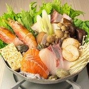 鱼屋 MENOJI 梅田店_“豪华”寿司，和牛，海鲜涮涮锅5,980日元+无限畅饮
