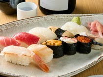 炉端和关东煮  KYOSUKE 锦系町店_尽情享受来自全国各地的新鲜海鲜！“寿司10个”