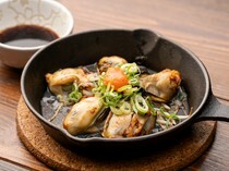 Okonomiyaki Matochan_直接呈现宫岛産牡蛎“极鲜王”的美味“醋牡蛎”