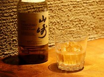 SUNTORY WHISKY BOTTLE BAR札幌BAR GARBO_与传统和革新一同前进的“山崎”
