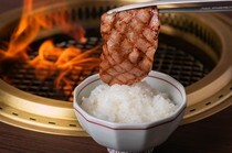 川端 志史_能够再次领略到霜降牛肉美味可口的收尾菜“酱汁烤肉&砂锅米饭 ”