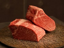 北海道烧肉  KITAUSHI_厨师强烈推荐！精选的顶级肉，入口即化的口感无与伦比“北海道产和牛夏多布里昂”