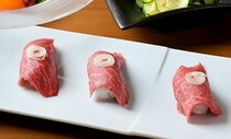 烤肉华火 锦店_品味不同寻常的肉之美，尽情享受“肉寿司”