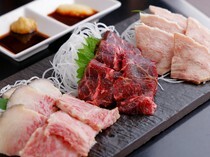 滨烧酒场 TOROHACHI 涩谷店_来自捕鲸之乡下关！“下关特产！厨师发办鲸鱼肉的3种拼盘”