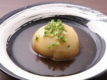 素面屋　糸　歌舞伎町本店_复点率极高！开业以来极具人气的料理“土豆炖肉”