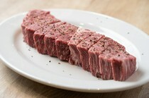 北新地烧肉Satsuma 银座店_适中的脂肪与柔嫩口感的美味『特选里脊肉』