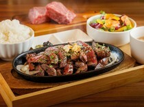 JOYS TABLE Dining&Cafe_入口即化般的柔软度和浓厚的美味“A5级 京都牛”