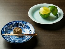 Washoku高木_“高冈町产绿色柠檬冰糕配麝香葡萄，纯须木栗的甜栗丸”