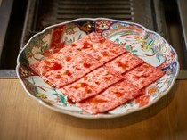 烧肉RIKIO_奢华的口感，幸福的一刻“特级五花肉 (肩胛肉) ”