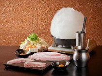 YAMAKASAFAI实之和_能够同时享用到本部牛与冲绳阿古猪的“棉花糖寿喜烧套餐”