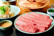 涮禅　梅田店_能品尝到红肉、注重健康的“三种黑毛和牛红肉  涮禅精心款待 自助套餐”