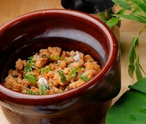ILBrio 麻布_可以享受当季味道的“时令砂锅饭”