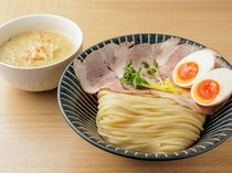 鸡恋日 寺田町店_充满弹性的粗面条与浓郁鸡汤完美结合的"特制沾面"