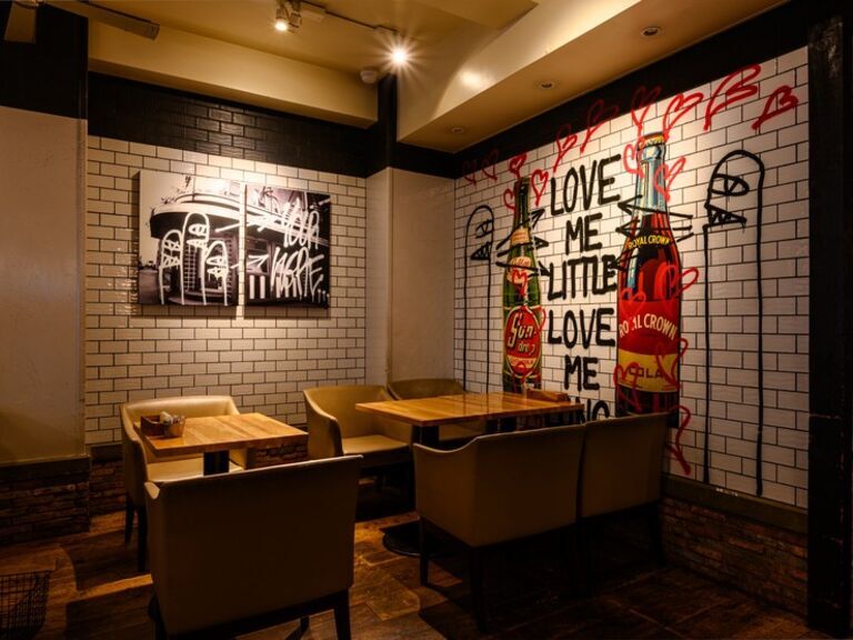 J.S. BURGERS CAFE 新宿店_店内景观